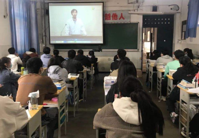 2022湖南高校排名出炉，中南大学仅居第二，国防科技大学实至名归