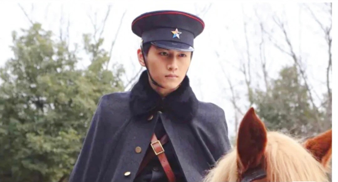 演“军阀大少”我只服这8位男星，个个剑眉星目，杀伐果断