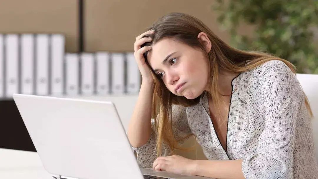 三线城市会计助理，遇见他之后，决定重新规划路线在合适位置掉头