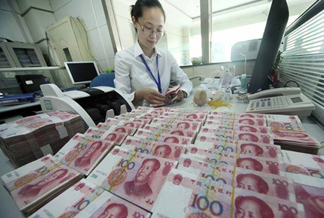 靠“吃”銀行利息，就能不工作？銀行算了筆賬：只需90萬本金？