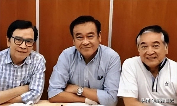 娱乐圈鲜为人知的亲属关系，陈凯歌陈赫不算啥，每一对都意想不到