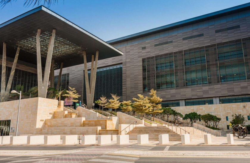 博士生考入土豪大学，免学费住别墅还拿奖学金，妥妥的人生赢家