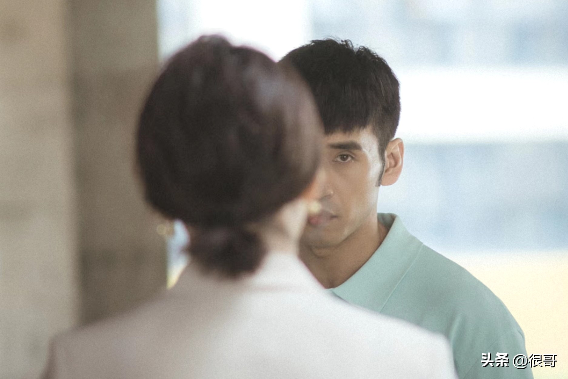 《庭外》中的脸熟，霍青是反派专业户，栾元晖隔着屏幕都让人害怕