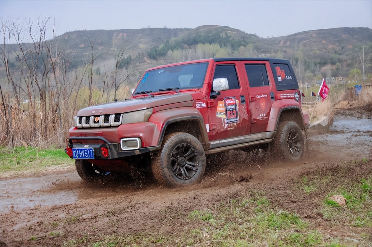 ���ػ�׳�� ��ΪӢ�ۡ�����ԽҰ�����ؾ����ֲ�ԽҰ���Բ����Ļ