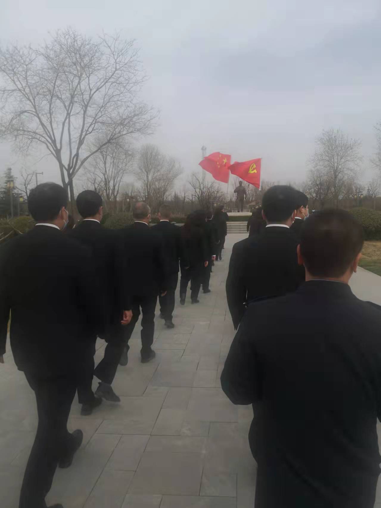 丹凤法院：弘扬革命精神 赓续红色血脉