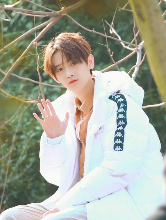 24小时10个瓜！豪门二胎、未婚先孕、疑隐婚生子…娱圈又多5个娃