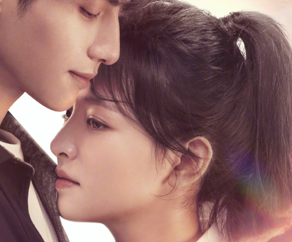 鹅厂新剧招商海报曝光！修图师集体掉线，肖战、李沁直接脸变形