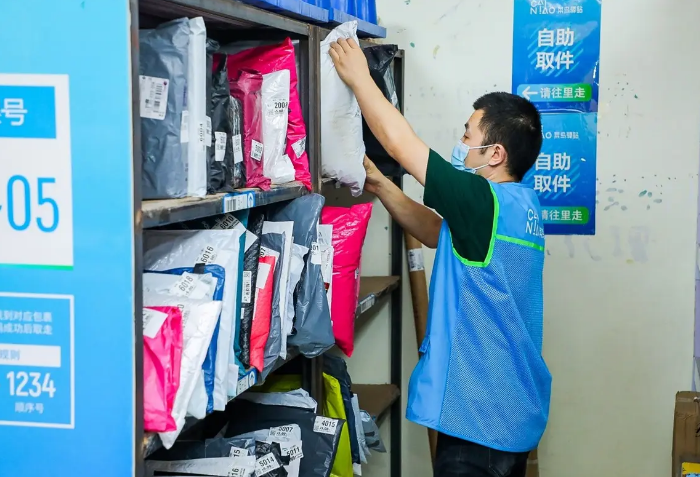 取件免费“菜鸟驿站”，是靠什么进行盈利的？知情人给出答案