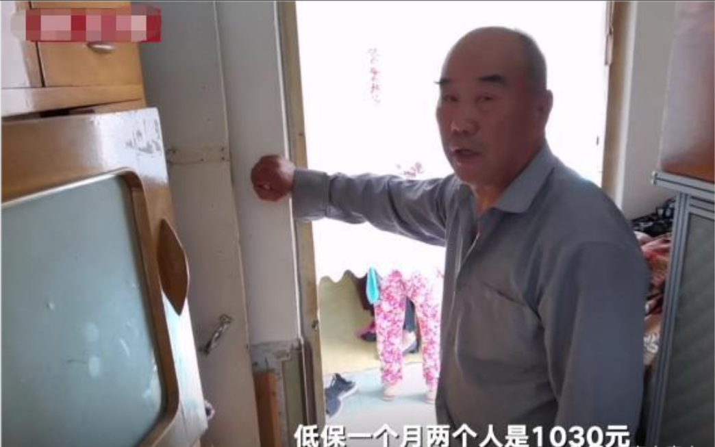 独生女曹茜留学失联17年，父母离世也不回家，怨恨父母控制欲太强