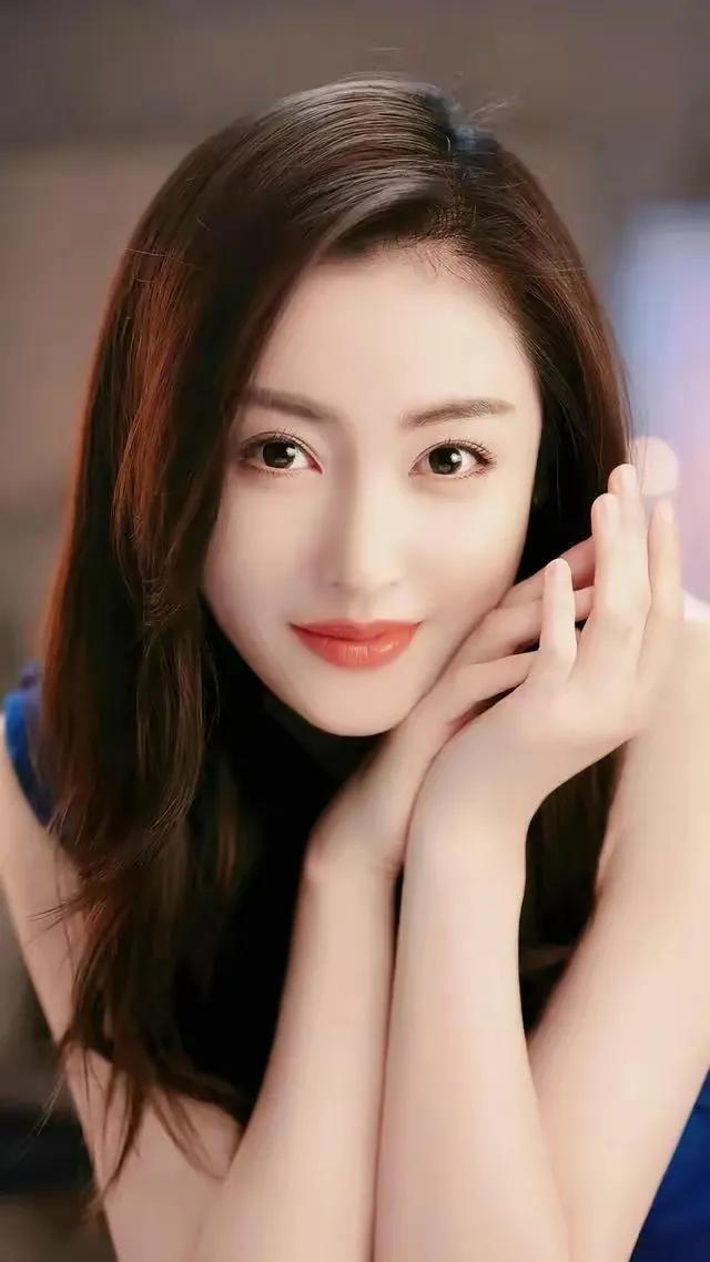 气质女神张天爱