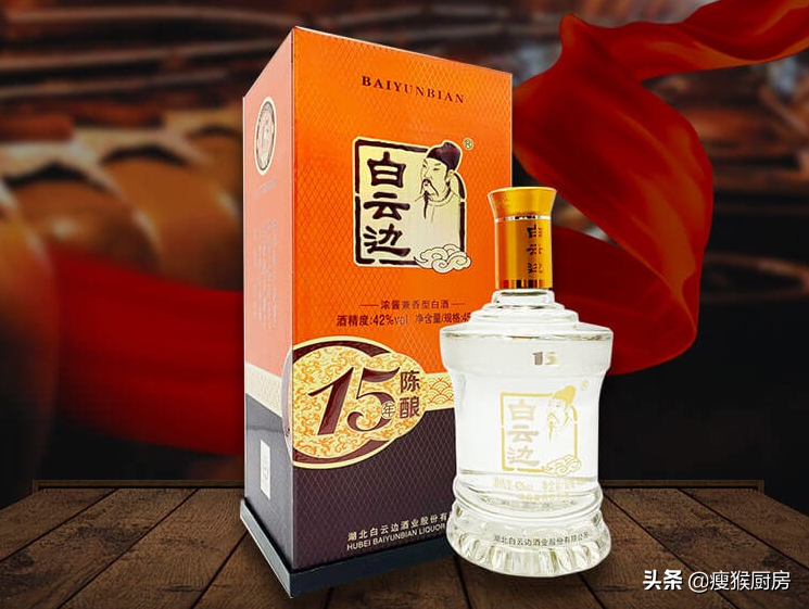 适合过年送礼的白酒（过节送什么白酒好）