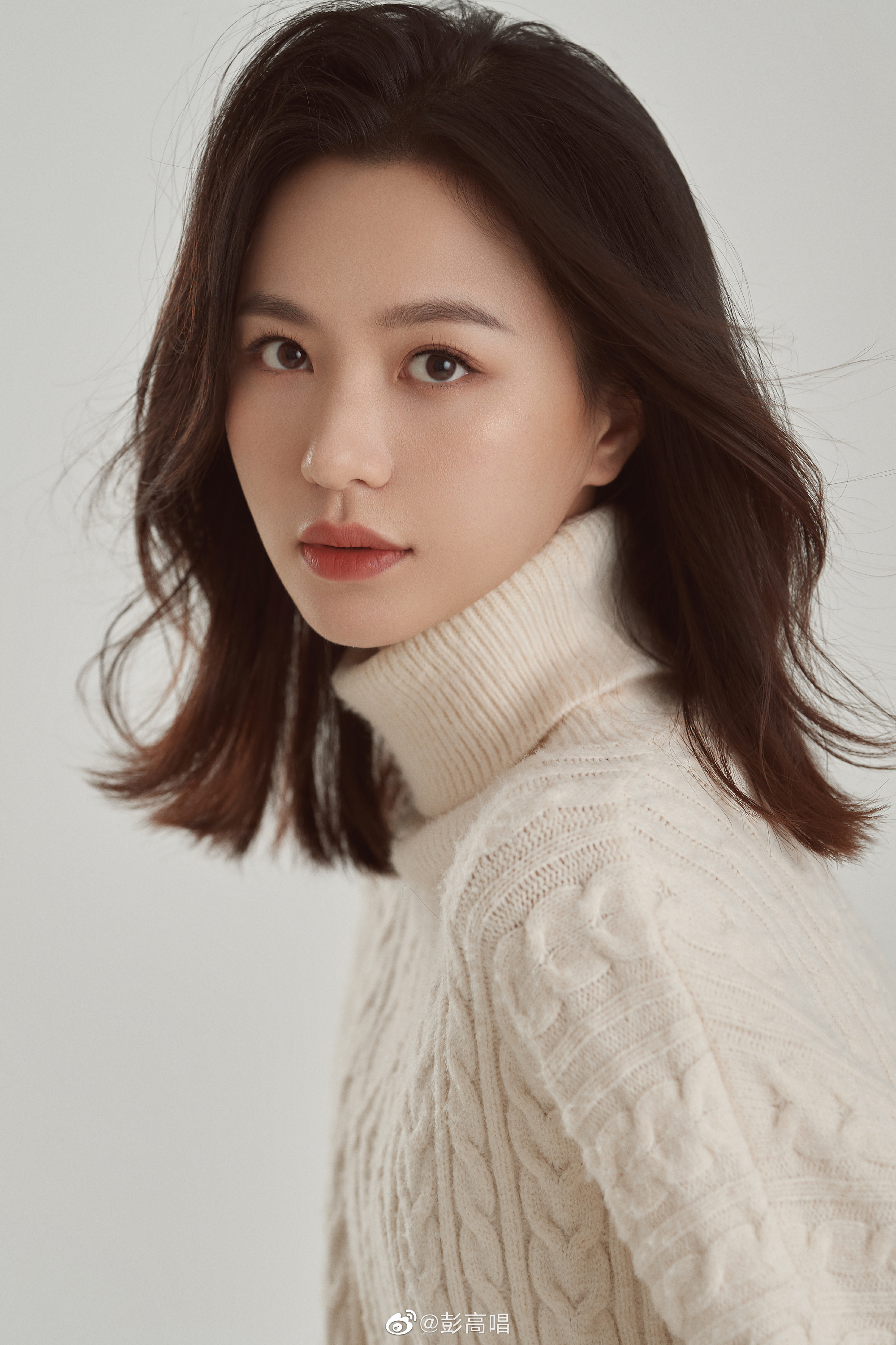 曾被称为"北大史上最牛校花",逐梦演艺圈6年,她资源差还不火