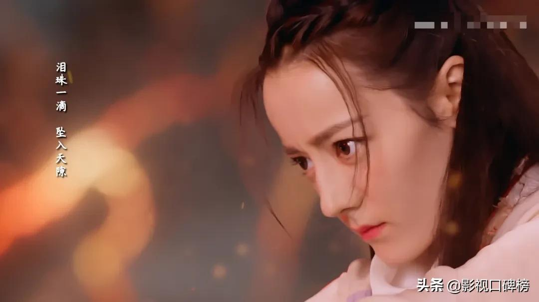 同是新疆美人,把迪丽热巴和古力娜扎放到一起对比,差别就出来了