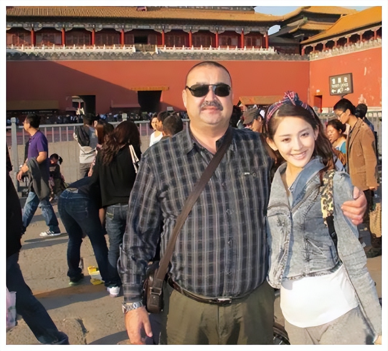 明明很漂亮，却没人追的8位女星，问题出在哪？