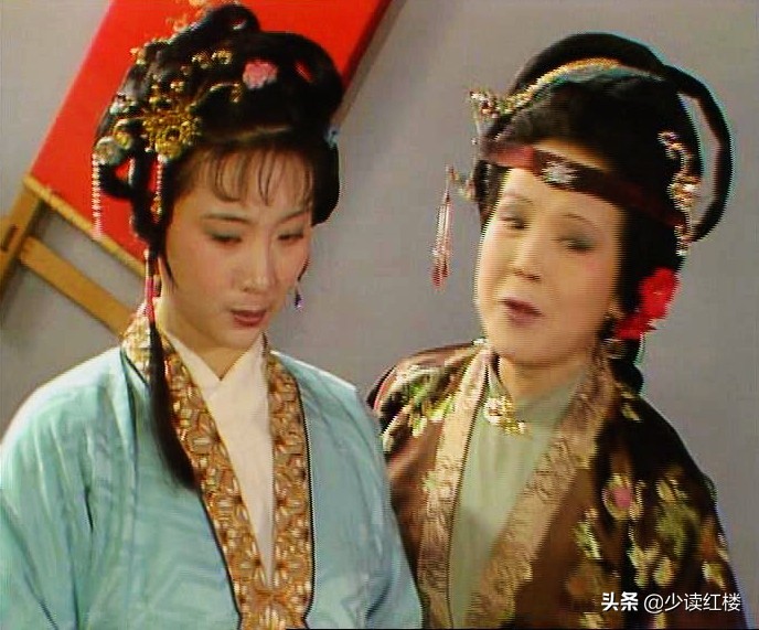 紅樓夢：賈赦強納鴛鴦的背后，有你想不到的爭斗與暗戰