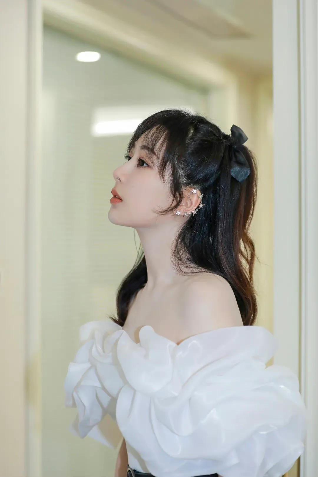 紫气东来——杨紫