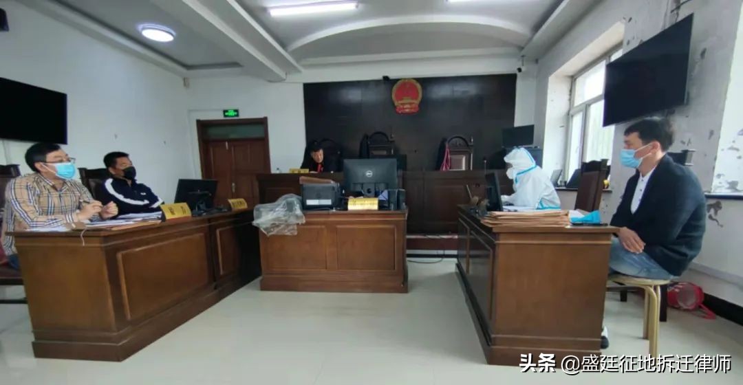 “大白”律师出庭记