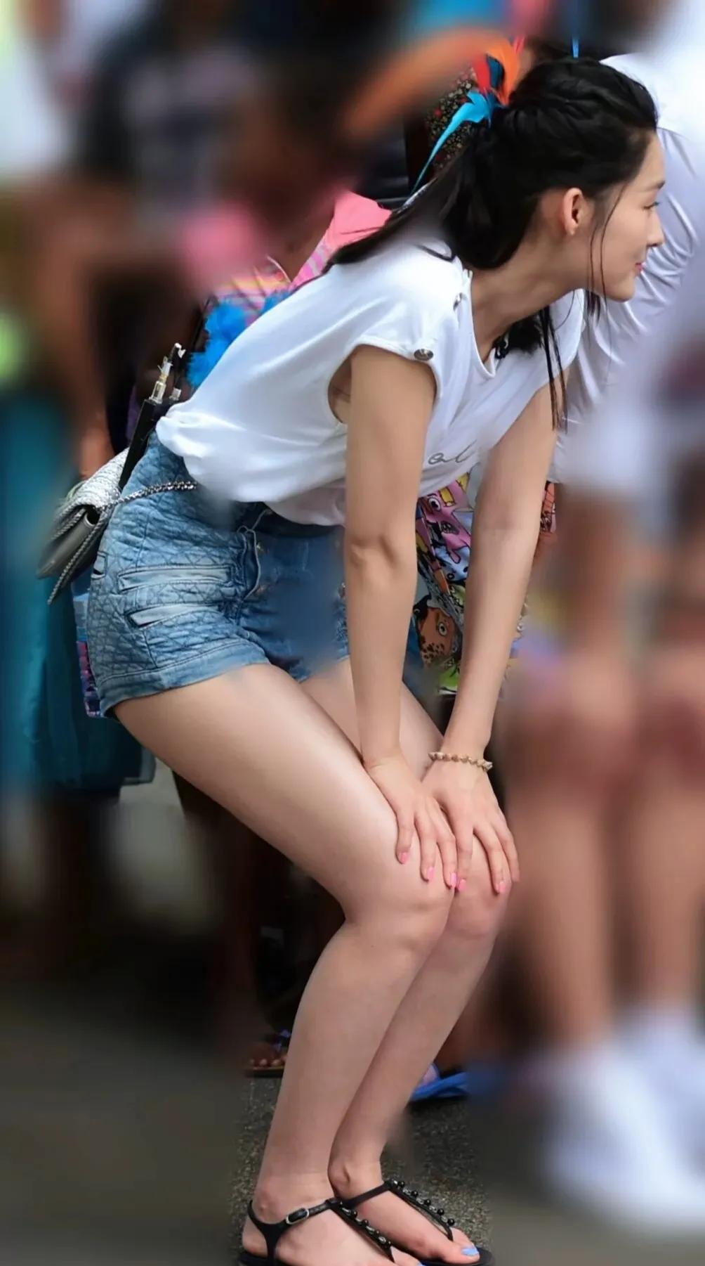 万年不红的女星—李沁