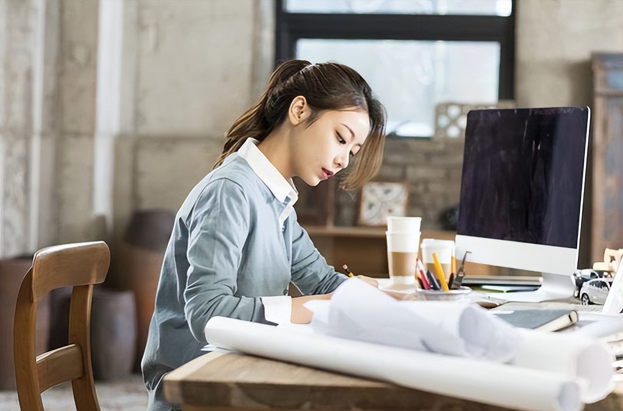 多,单是一个生孩子的问题,就可能让女生在职场中,错失宝贵的工作机会