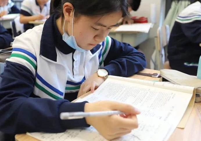 高三一模多少分，才有希望考上一流大学？20年任教班主任给出答案