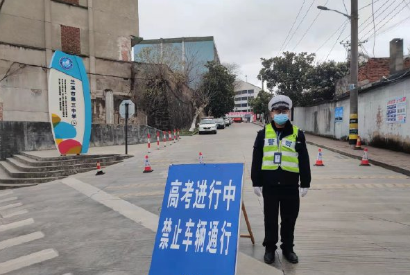 2022浙江首场高考开考，学霸走出考场表示，答案出来前我都是满分