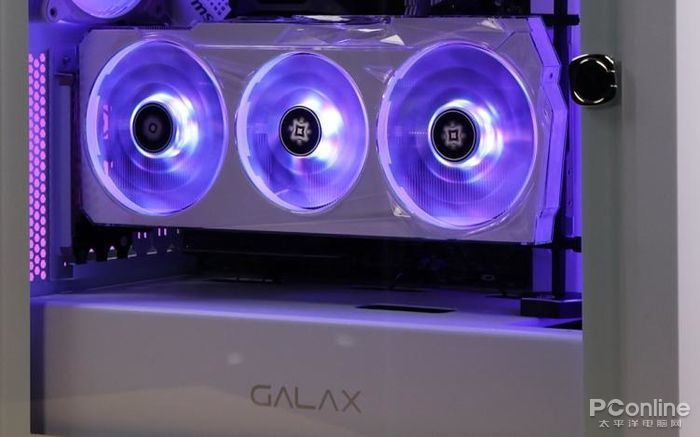 云巅之上终见卡皇，影驰 RTX 3090 Ti 星曜 OC今日正式发售