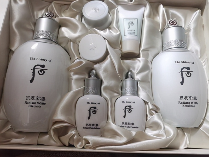 后Whoo拱辰享雪玉凝 VS 资生堂悦薇