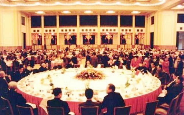 1955年授勋前夕，主席和总理一致认可他来主持典礼，他是谁？