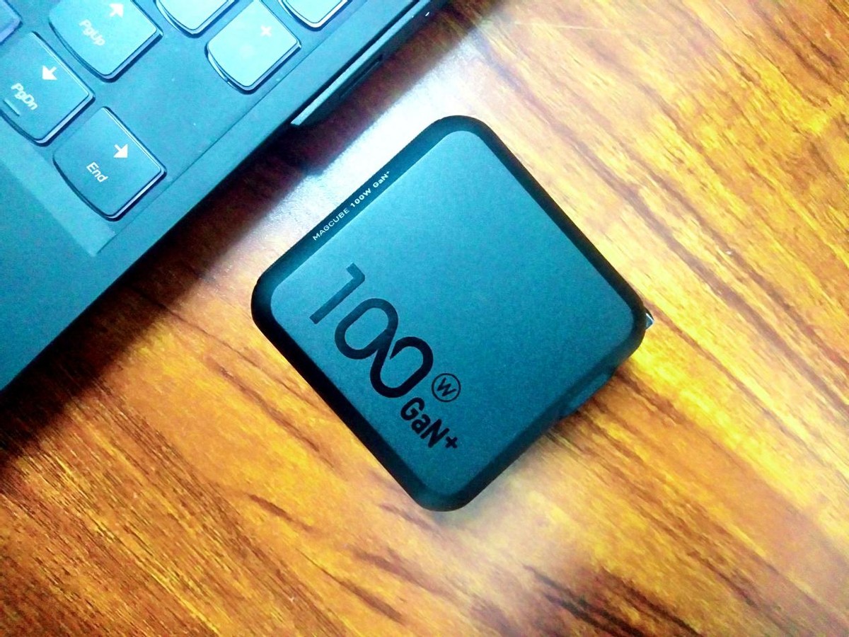 Aohi Magcube 100W氮化镓|饼干大小的100W快充，让你工作生活两不误