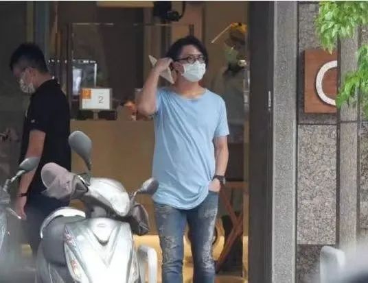 林依晨因老公缺席坐月子患产后抑郁，自我感动式婚姻被外人质疑