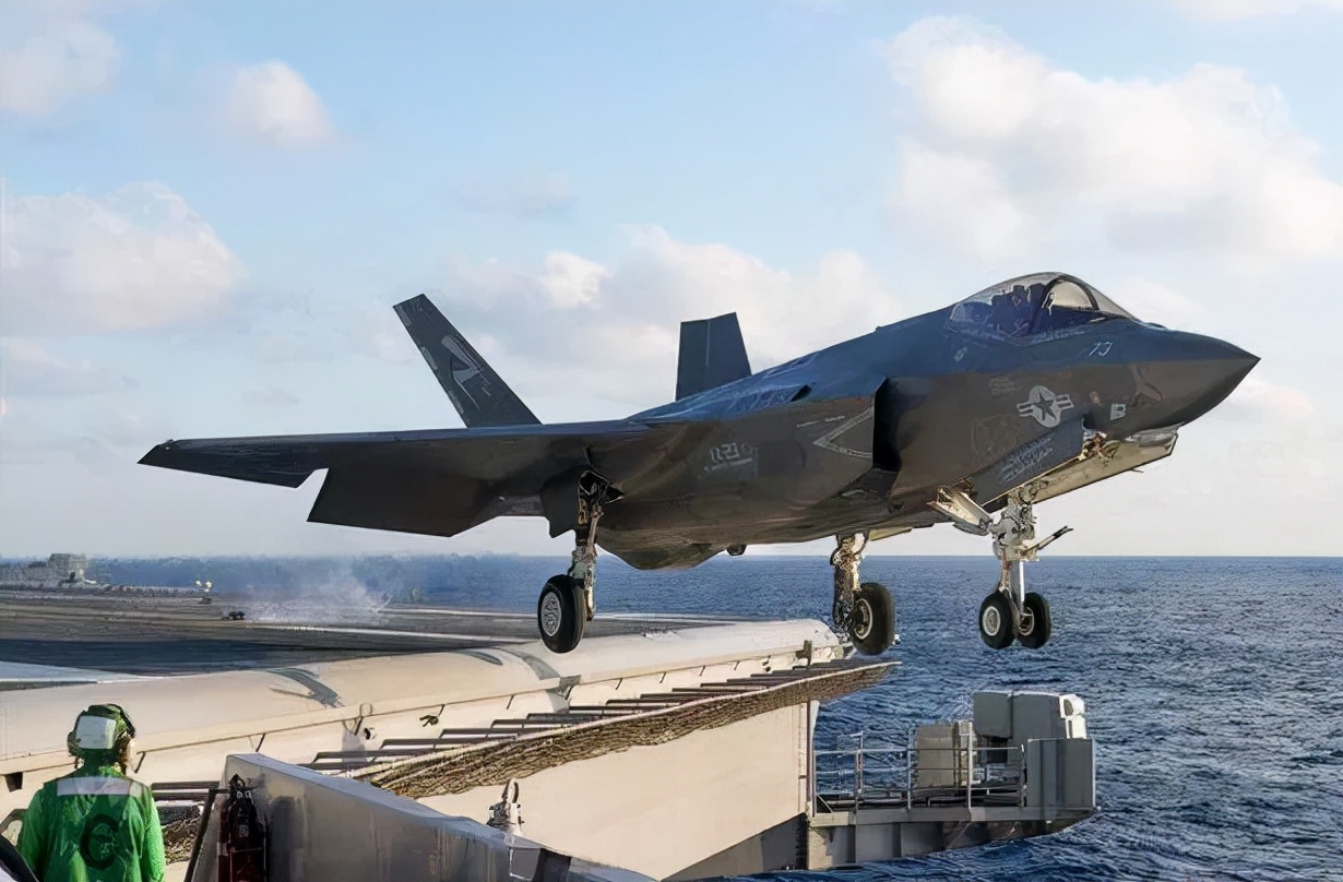 ���պ�ĸս��Ⱥ�Ϻ�ʾ��������Ϊ�й����ӻ���96���ʵ����