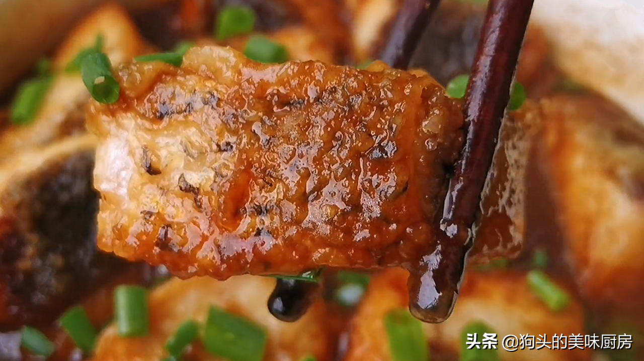 鱼肉这样做百吃不厌，不蒸不炸，鲜香肉嫩无腥味，好吃又下饭
