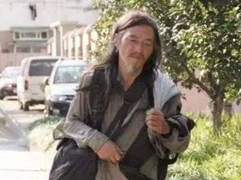 北理工状元学霸姚远：捡垃圾流浪12年，最难的修行就是与自己和解