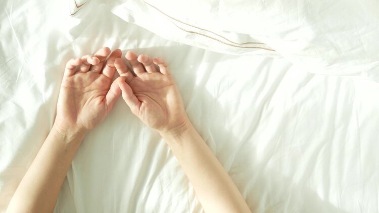 女人自己“用手”，最后会怎样？会破坏处女膜吗？该知道真相了