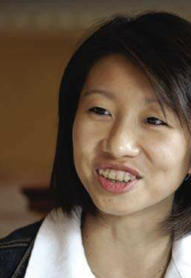 陆莉:16岁替补逆袭夺奥运金牌,18岁因病退役,如今在美国当老板