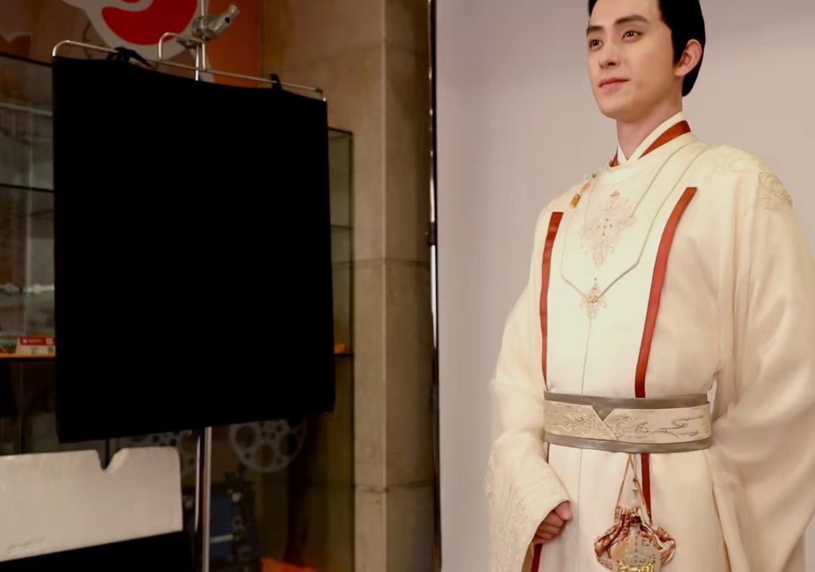 《新上错花轿嫁对郎》杀青！田曦薇演李玉湖，杜冰雁人选颜值不俗