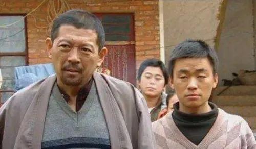 非著名配角-长辈专业户-罗京民