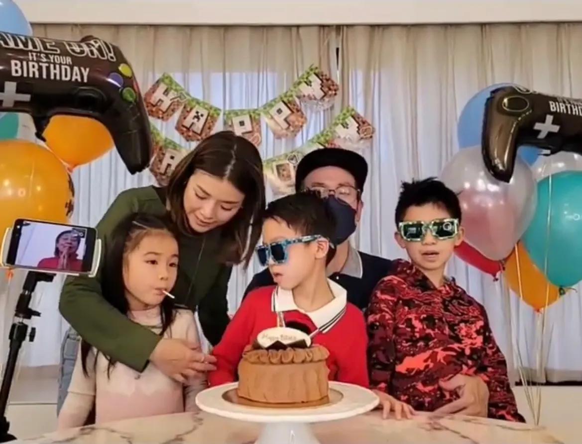 陈茵媺为次子庆7岁生日，家中无敌大海景抢镜，陈豪在家也戴口罩