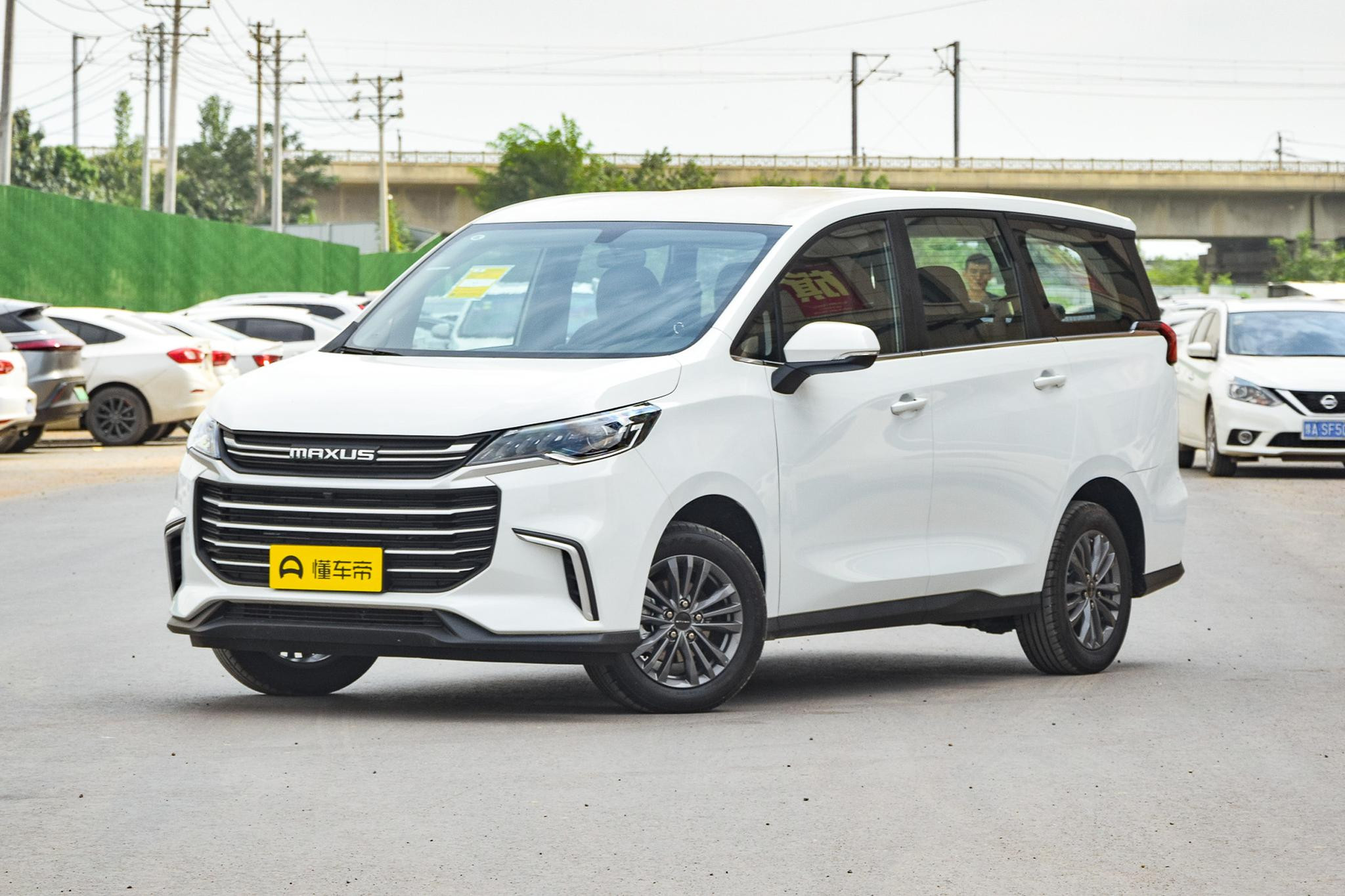 2022款上汽大通MAXUS G50上市，搭载1.5T发动机，起售价8.78万元