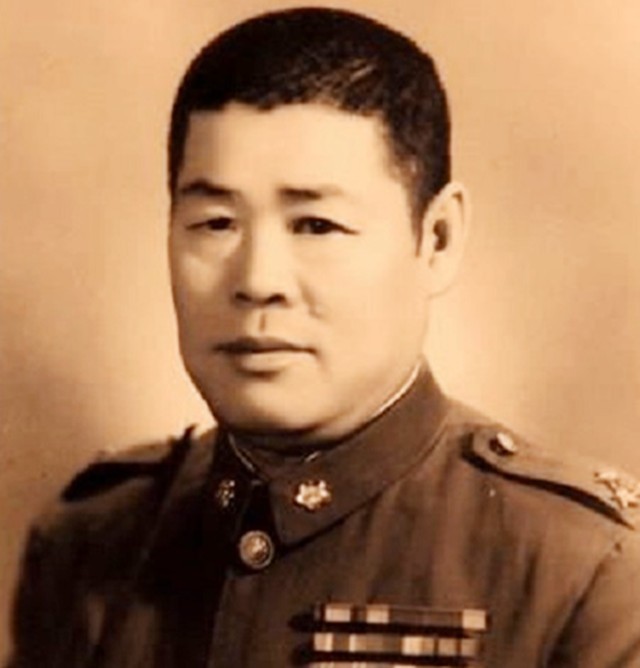 1955年授勋前夕，主席和总理一致认可他来主持典礼，他是谁？