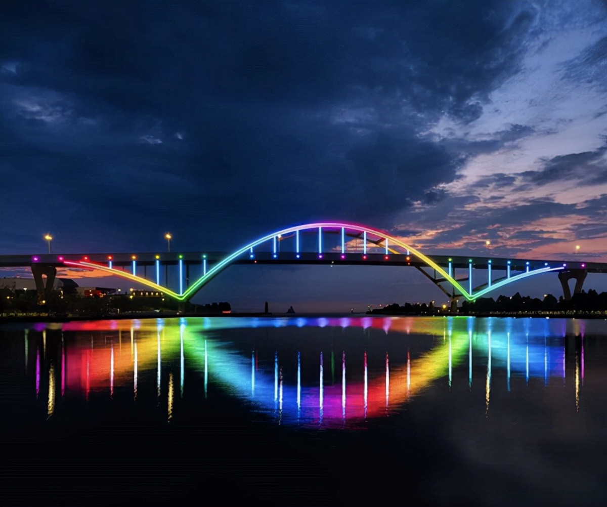 这些美轮美奂的全球城市夜景，可持续很久很久……