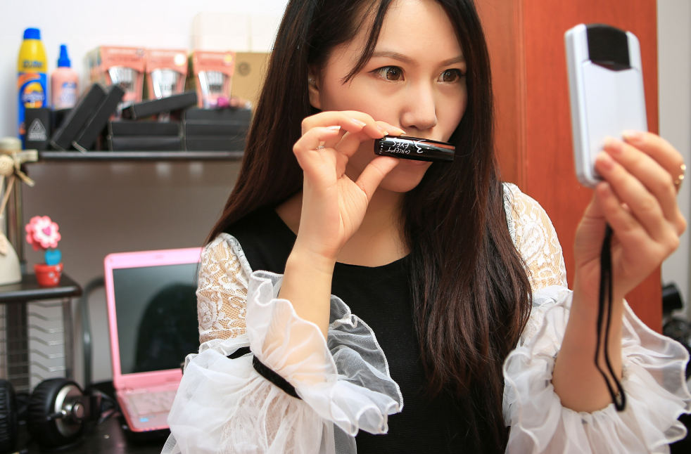 未来十年女生很“吃香”的专业，性价比非常高，女同学别错过