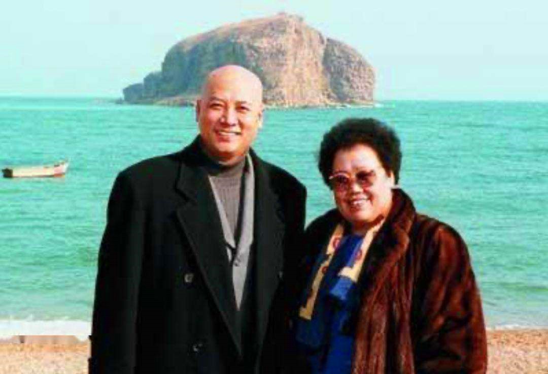 娶了富婆的男星，有人被嘲、有人犹如新生，还有人尊称妻子“您”