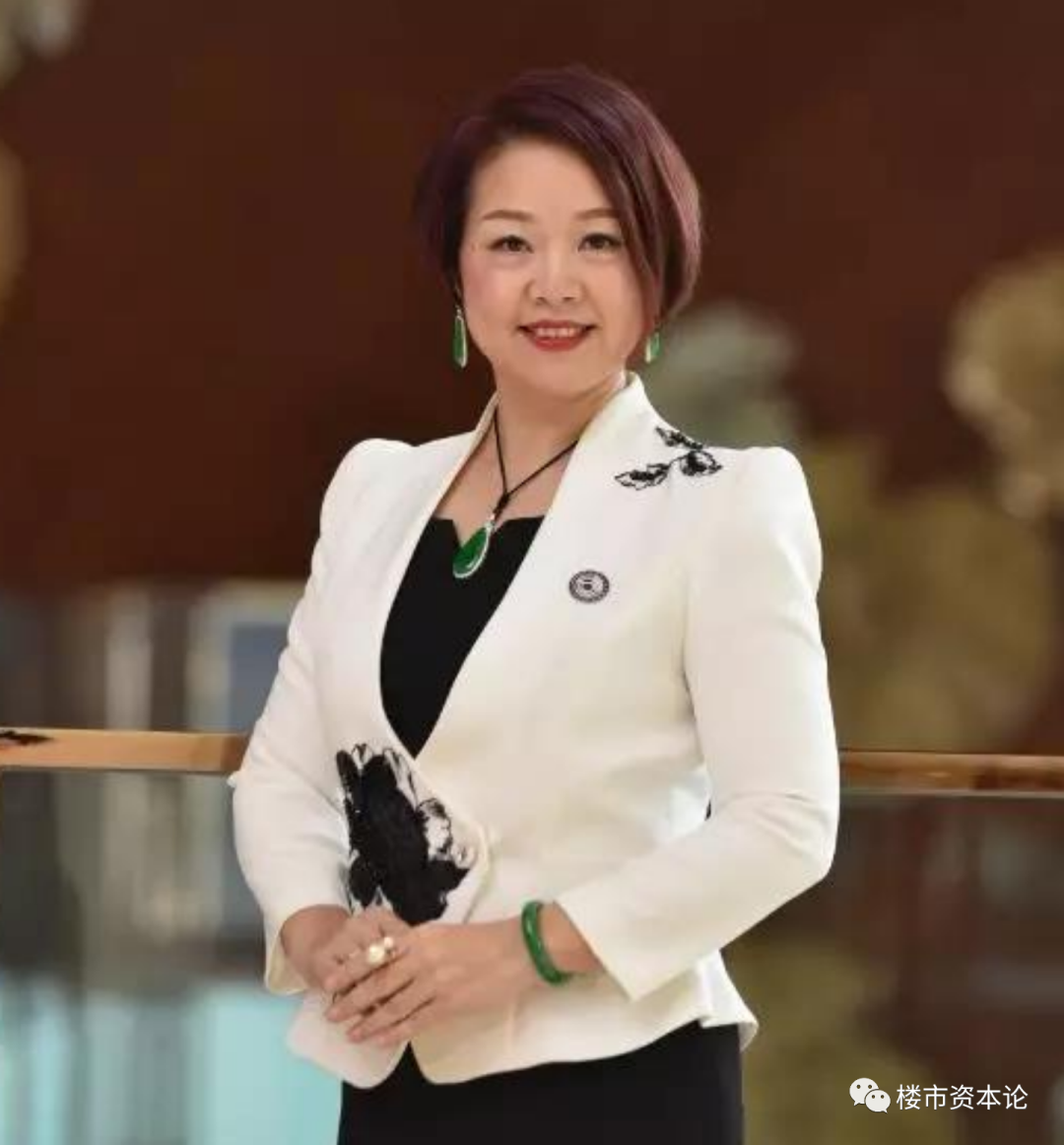 马可波罗IPO黄建平改制起家，妻子爱翡翠请过撒贝宁