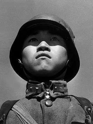 ����ս����ʵ��Ƭ�󹫿���ս����ǰ����������С��