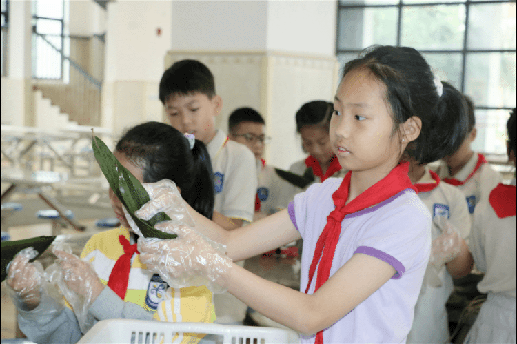 “粽”情端午 欢乐无限｜实验小学外国语学校工会委员会欢庆端午节