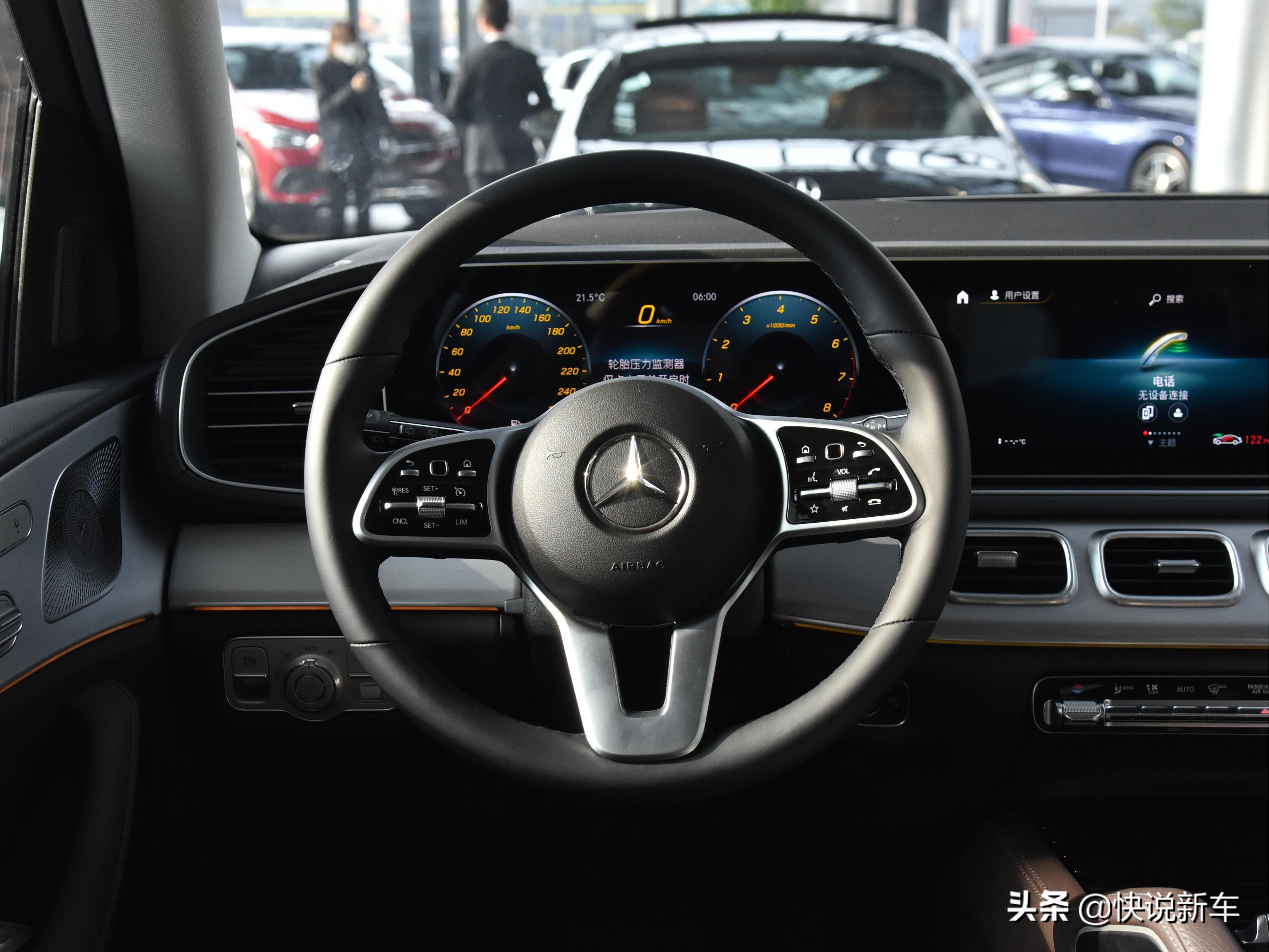 百万豪车,全尺寸suv,内饰豪华,实拍奔驰gls