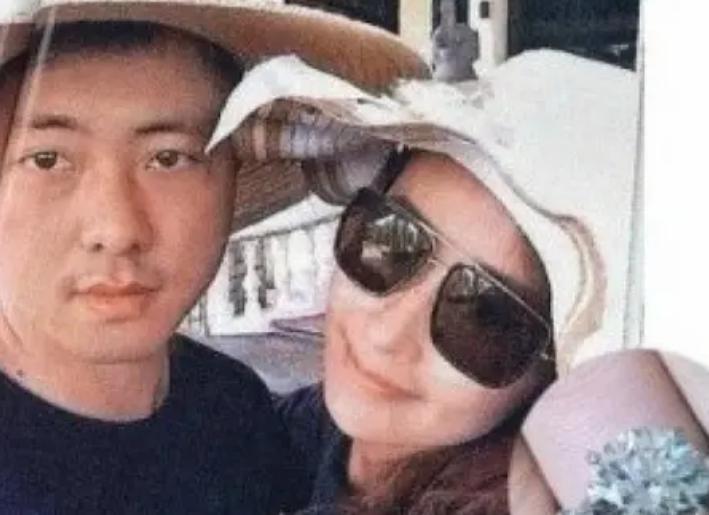 “娱乐圈大嘴巴”喜欢豪门的颖儿，为何选择爱的卑微的付辛博