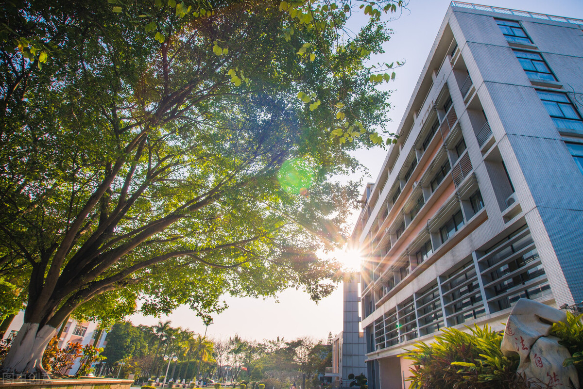 考研的学生享福了，这5所学校刚获得硕士点，学生报考容易上岸