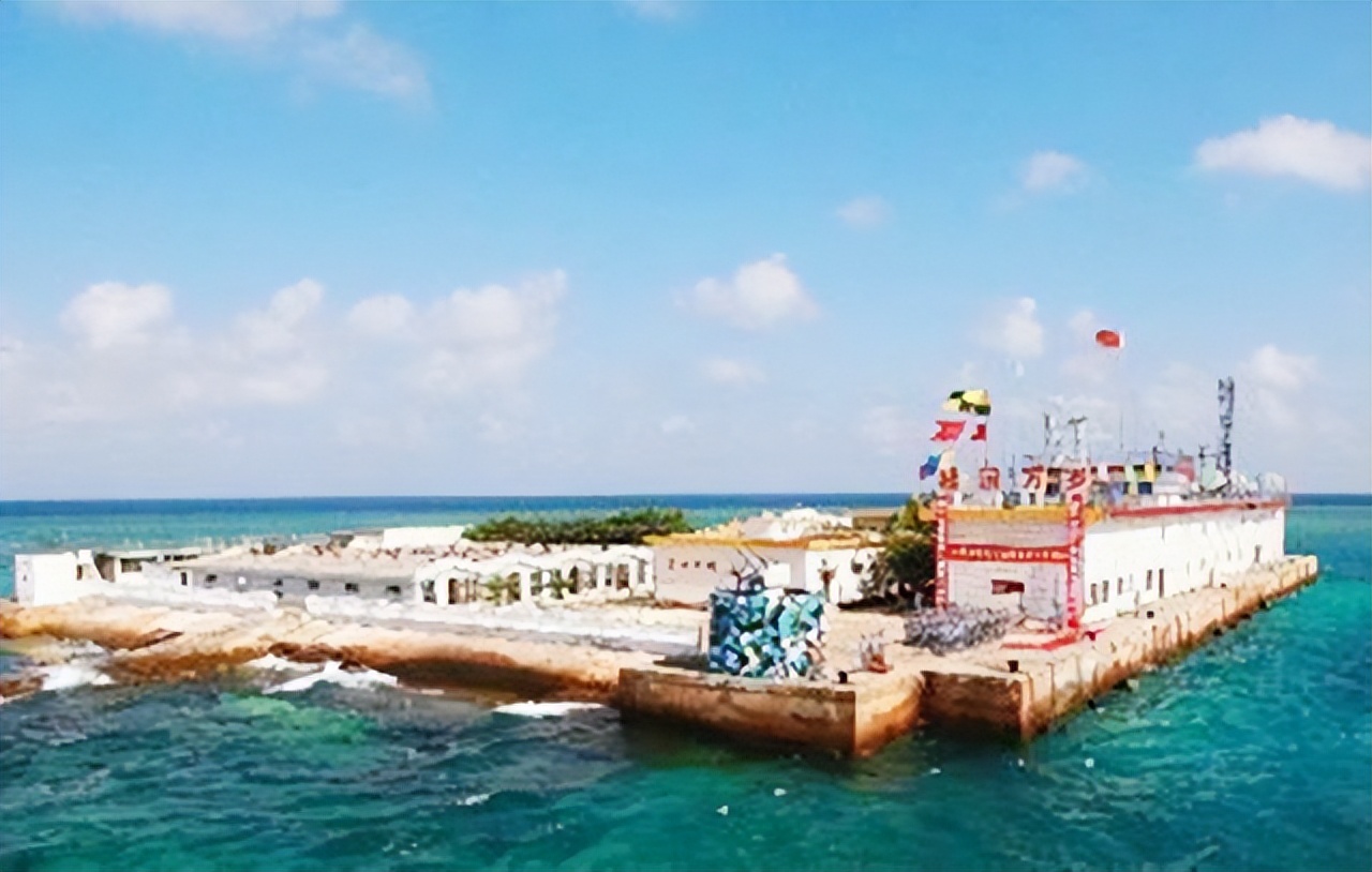 故而,建设好黄岩岛,将对我国南海海域的战略竞争起到至关重要的作用.